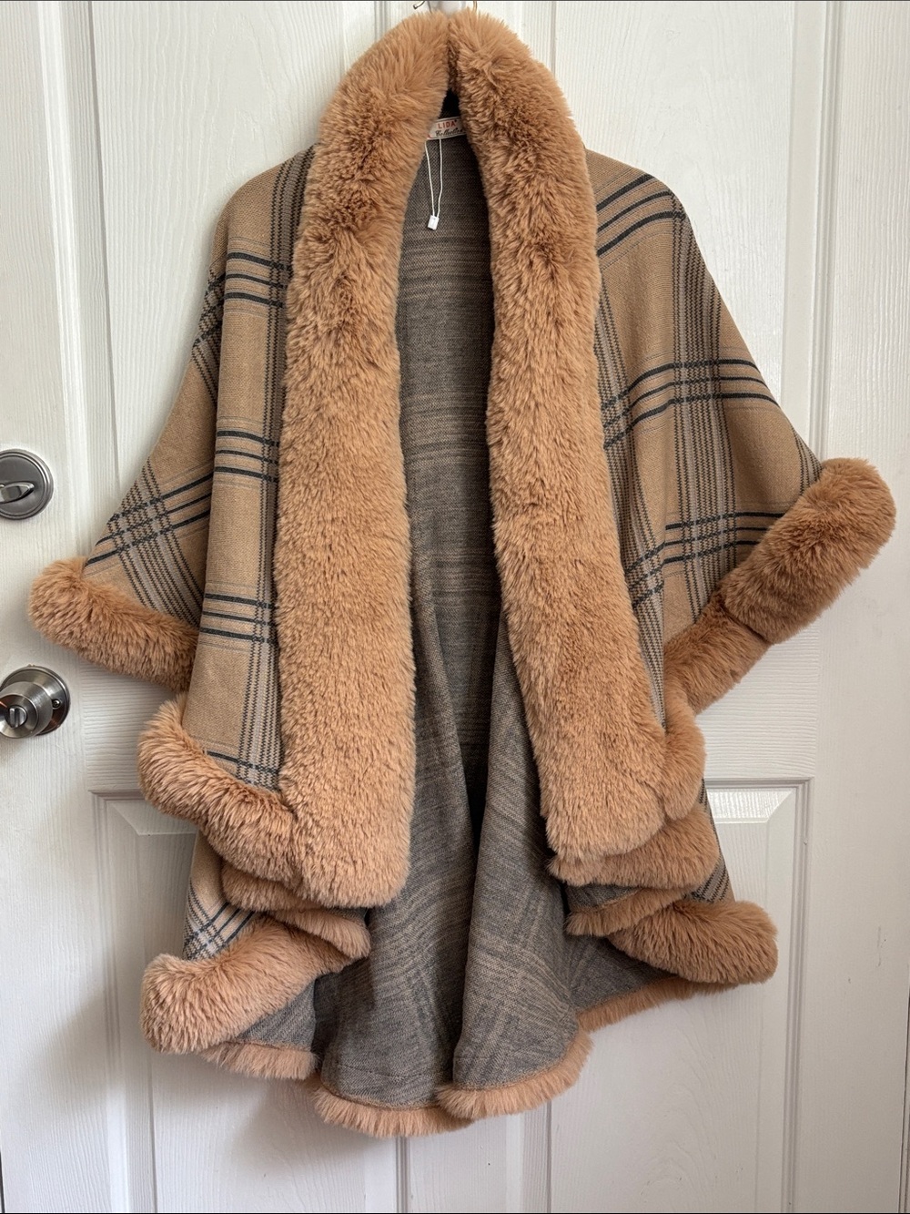 Lida Collection Camel Plaid Faux-Fur Trim Poncho